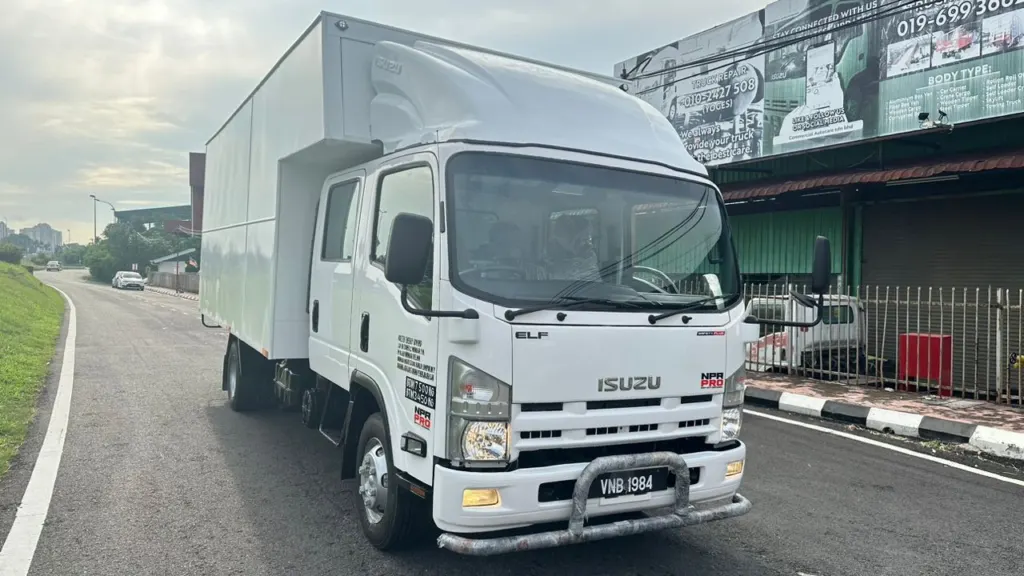 Isuzu (refurbished, details to confirm) L18