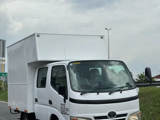 Hino 1 ton L12