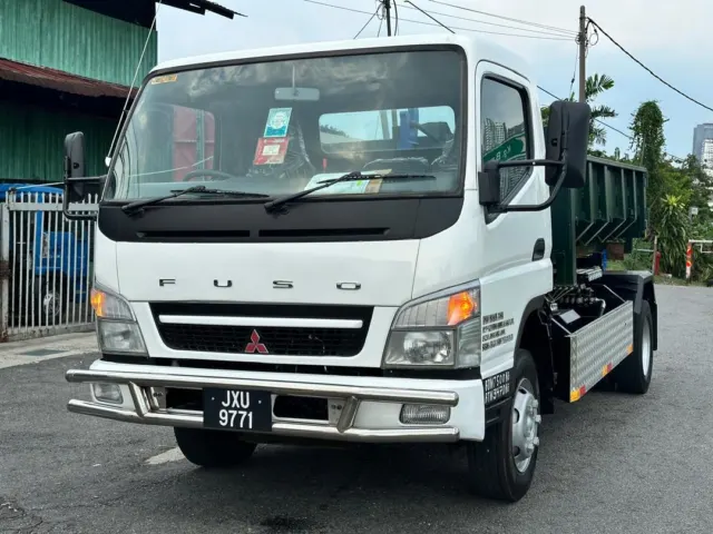 Mitsubishi (refurbished, details to confirm) L49