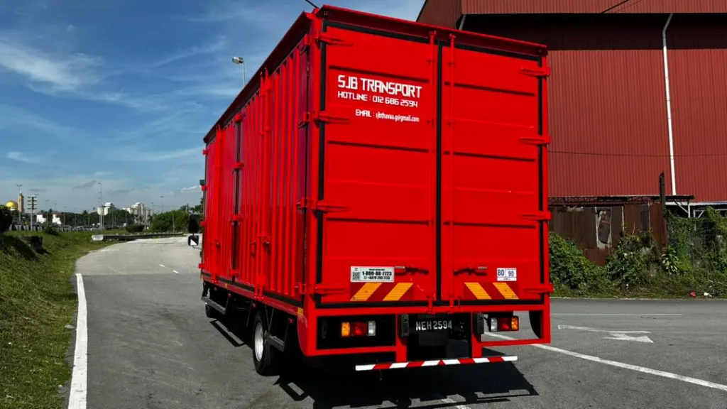 Isuzu (refurbished, details to confirm) L36